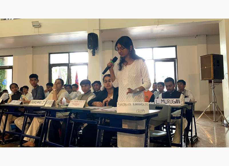 Confident Communicators!