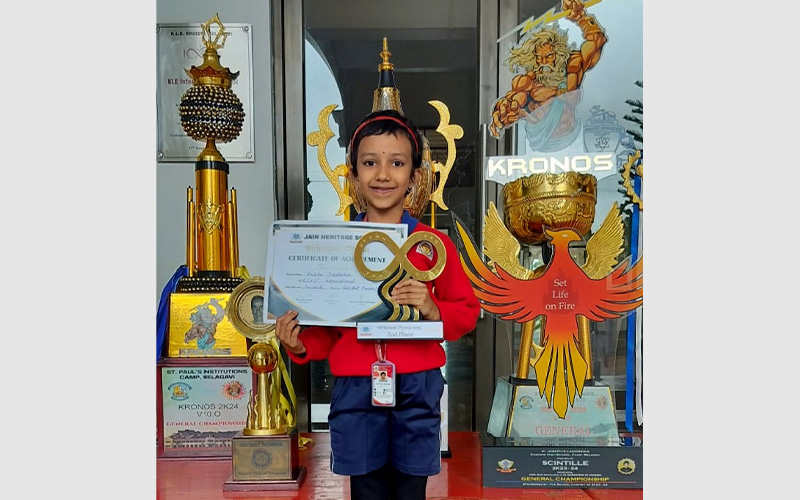 Ms. Kritika Daddikar of Grade 2 shone in Geoart fusion (Art)
